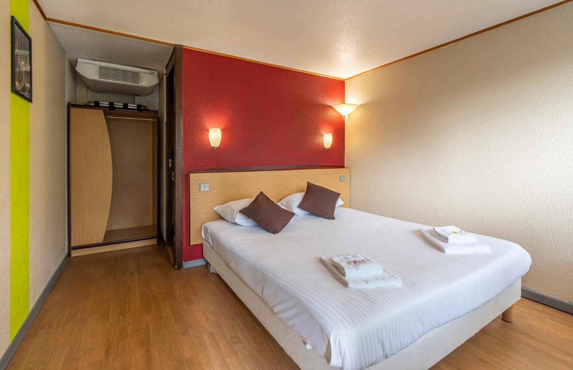 Sleep & Go Brugge Hotel Bagian luar foto