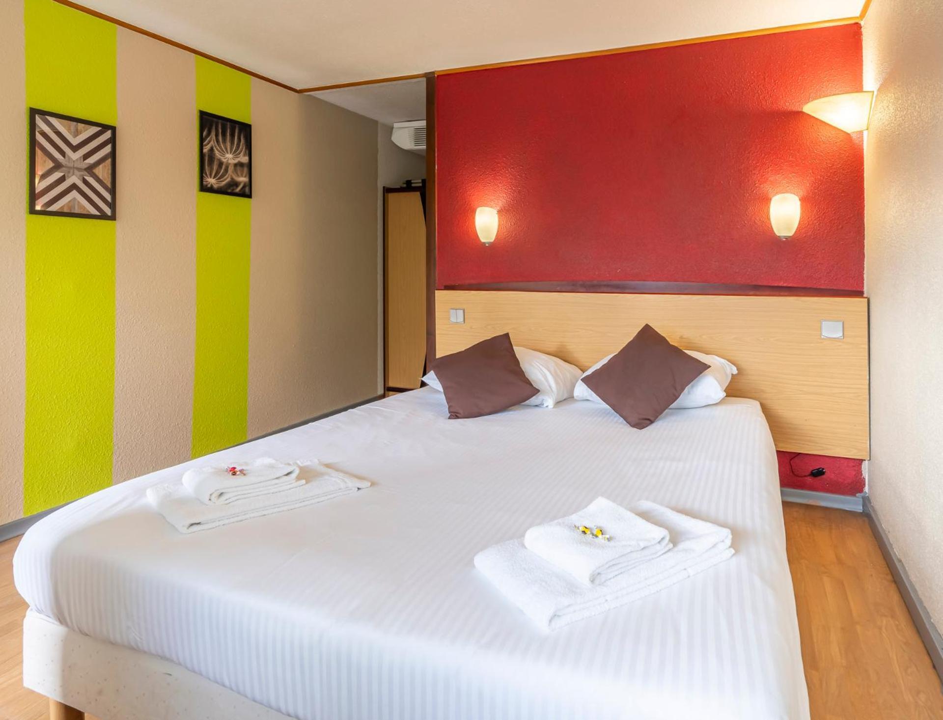 Sleep & Go Brugge Hotel Bagian luar foto